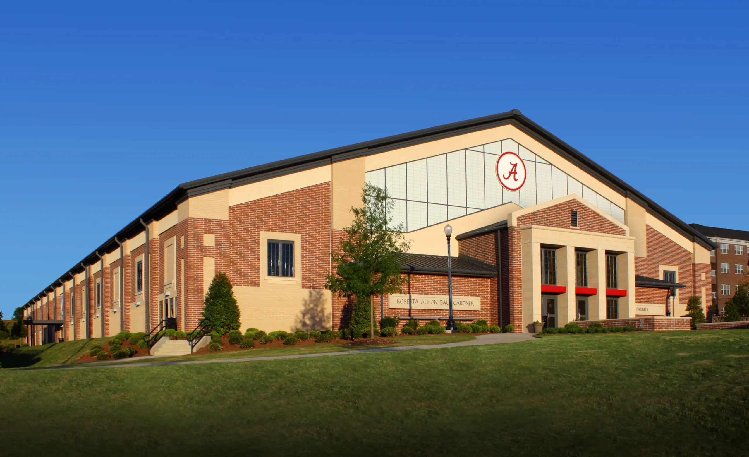 Indoor tennis facility